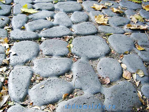 Дорожки из булыжников